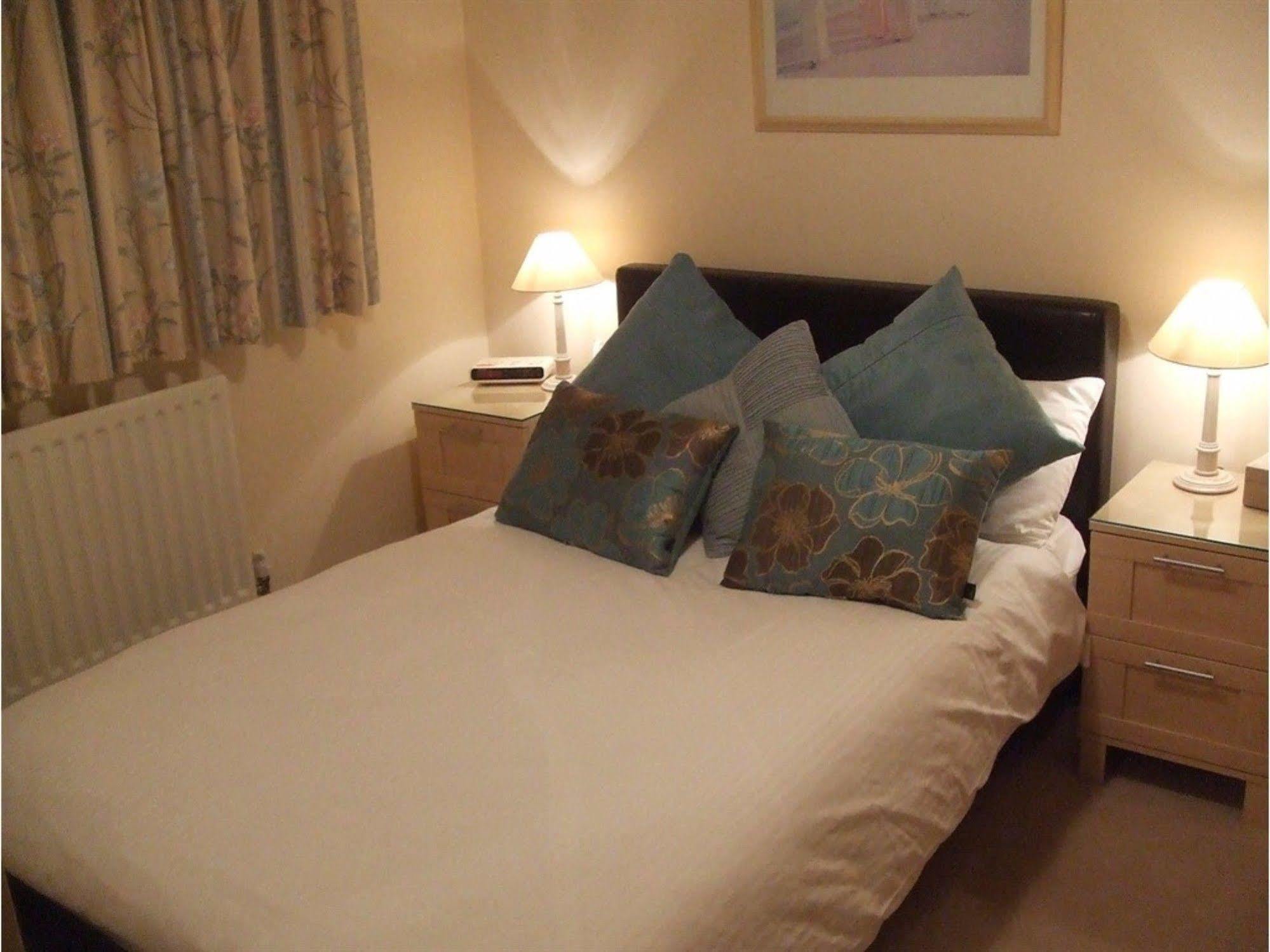 31 Queens Road Winchester Eksteriør billede